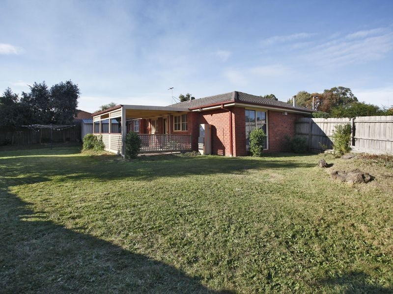5 Chirnside Road, Berwick VIC 3806