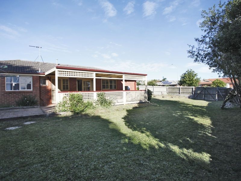 5 Chirnside Road, Berwick VIC 3806