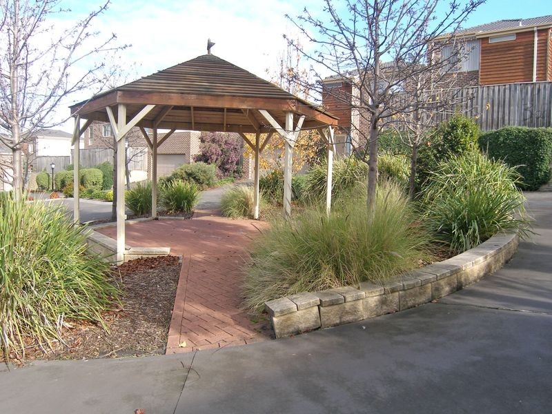 14/52-54 Shinners Avenue, Berwick VIC 3806