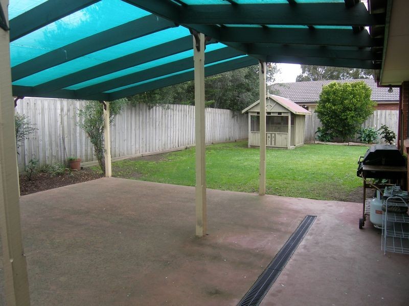2 Festival Terrace, Berwick VIC 3806
