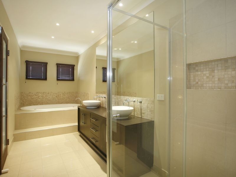 24 Chase Boulevard, Berwick VIC 3806