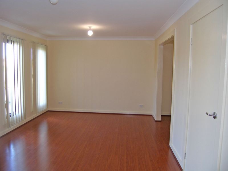 1/21 Hallam Road, Hampton Park VIC 3976