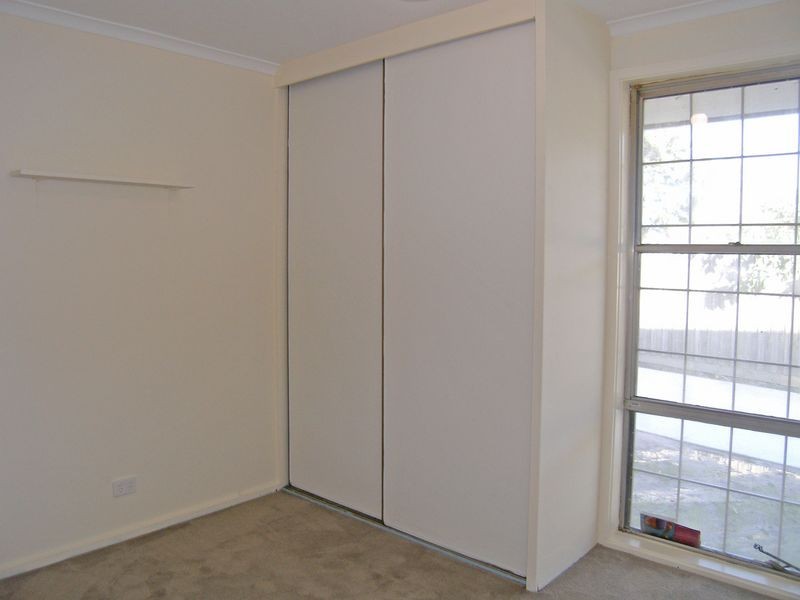 1/21 Hallam Road, Hampton Park VIC 3976