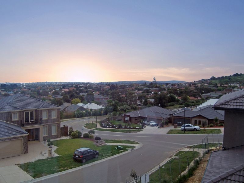 88 Sheldon Drive, Berwick VIC 3806