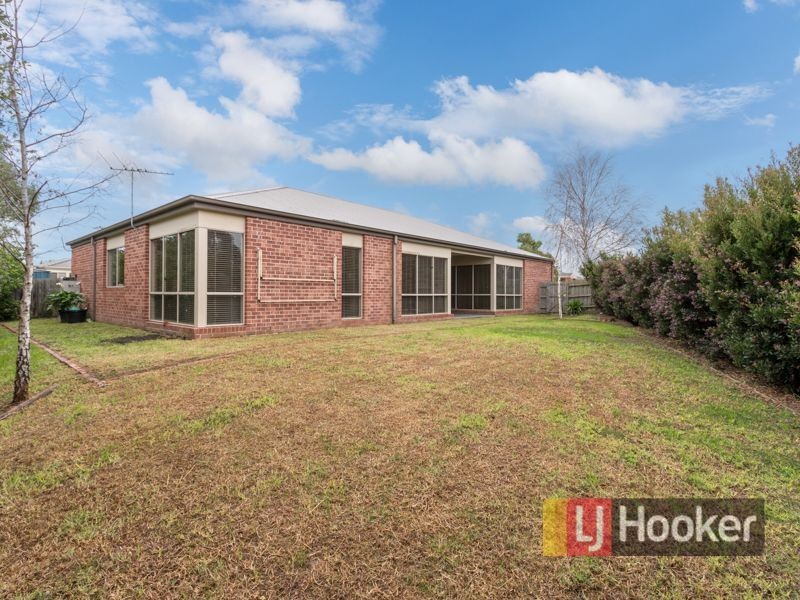 79 Earlsfield Drive, Berwick VIC 3806