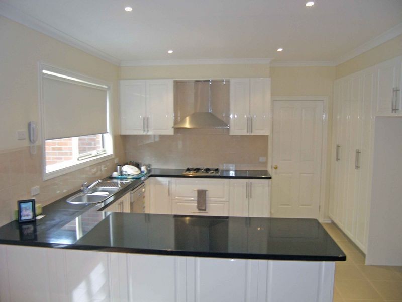 6 Sachiko Place, Berwick VIC 3806