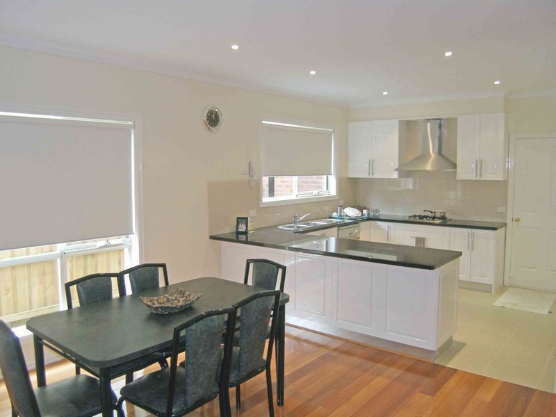 6 Sachiko Place, Berwick VIC 3806