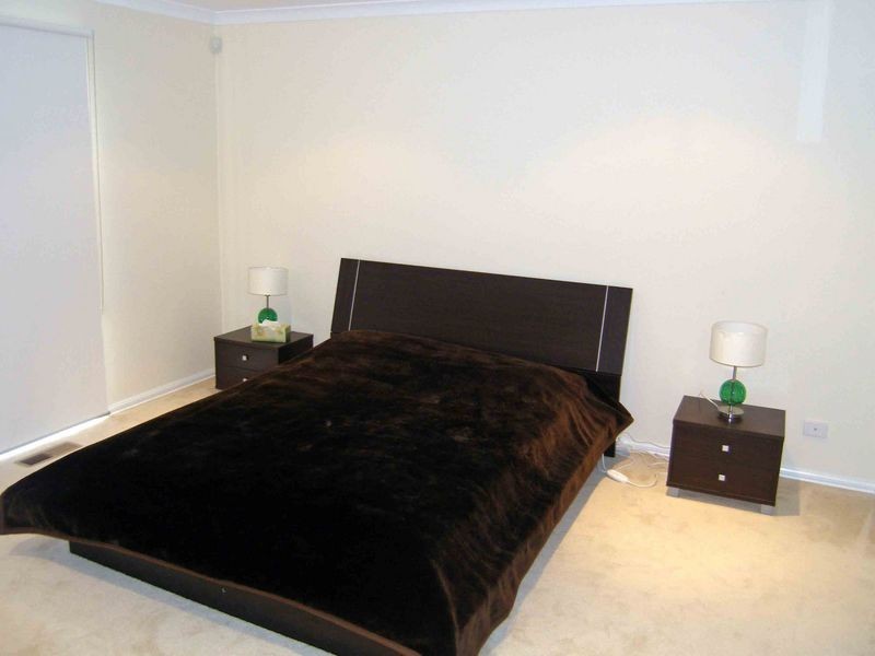 6 Sachiko Place, Berwick VIC 3806