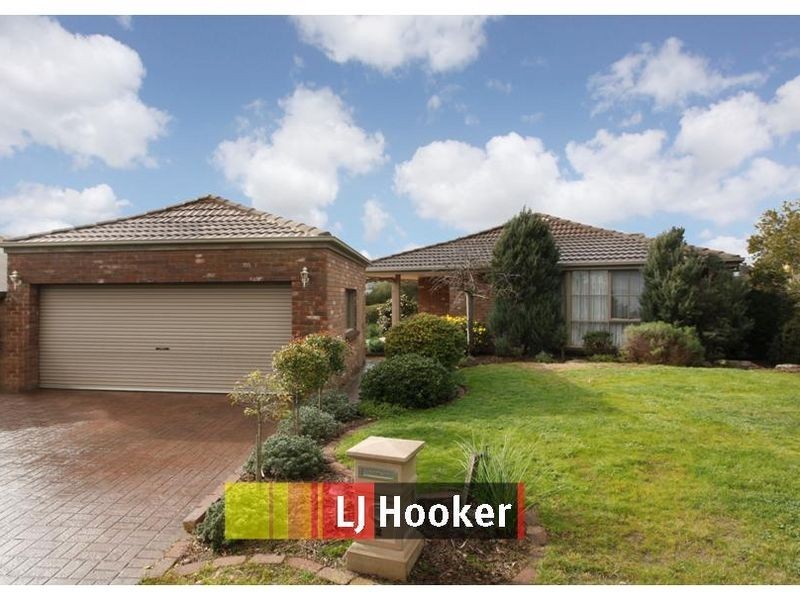 2 Wilma Court, Beaconsfield VIC 3807