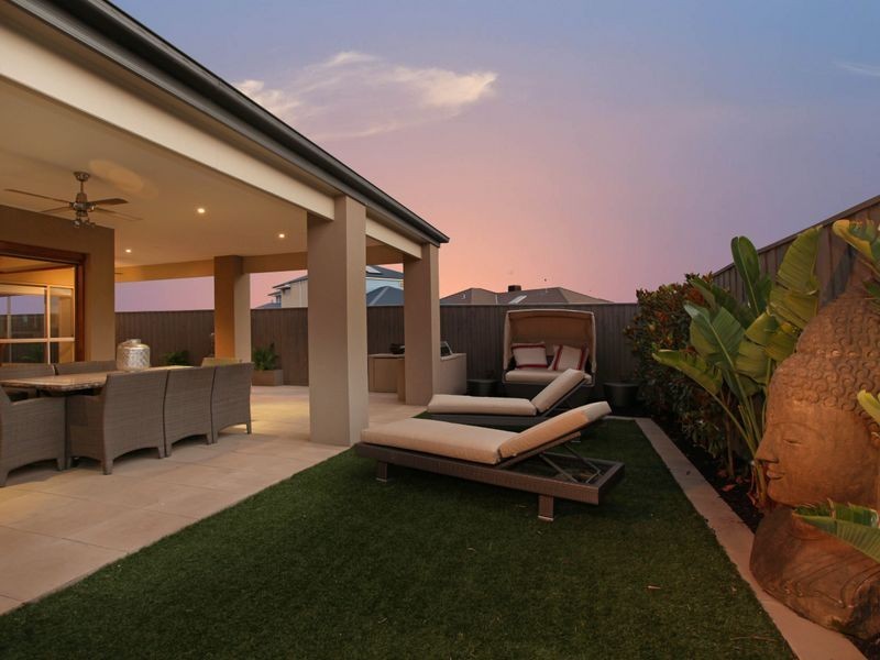 9 Limousin Court, Berwick VIC 3806