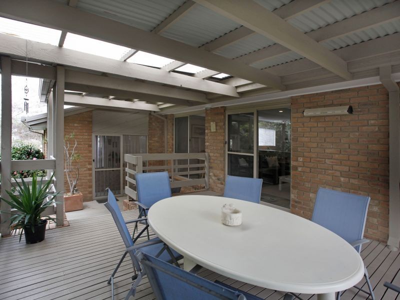 17 Telford Drive, Berwick VIC 3806