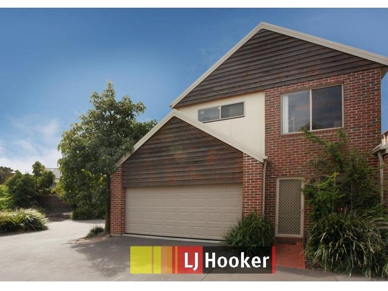 3/2-6 Jerilderie Drive, Berwick VIC 3806