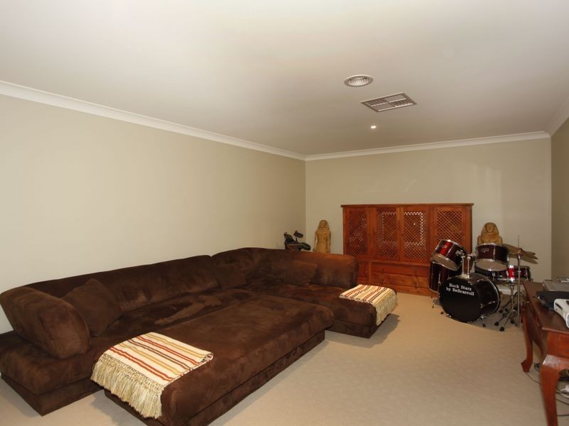 29 Inkerman Street, Berwick VIC 3806