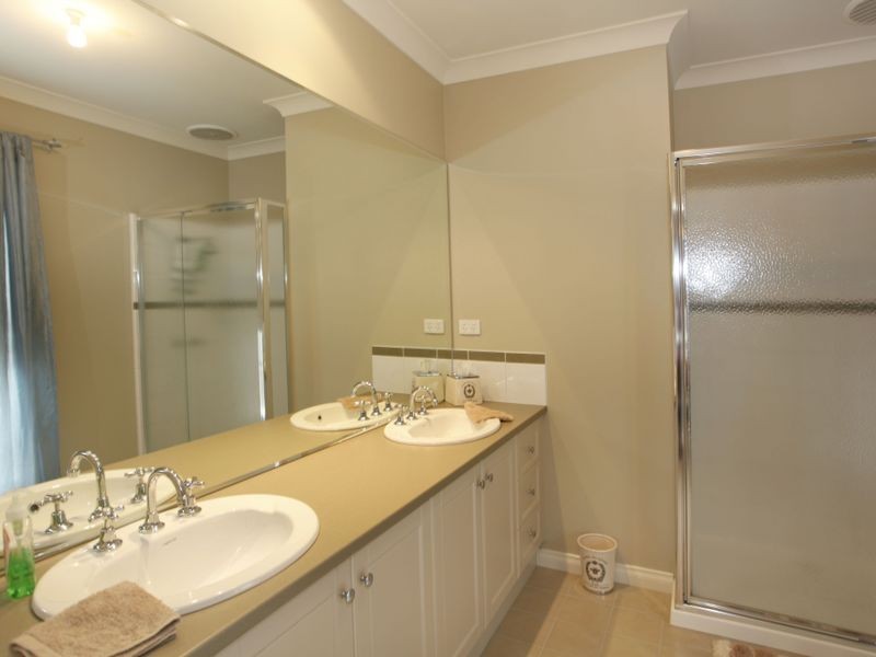 29 Inkerman Street, Berwick VIC 3806