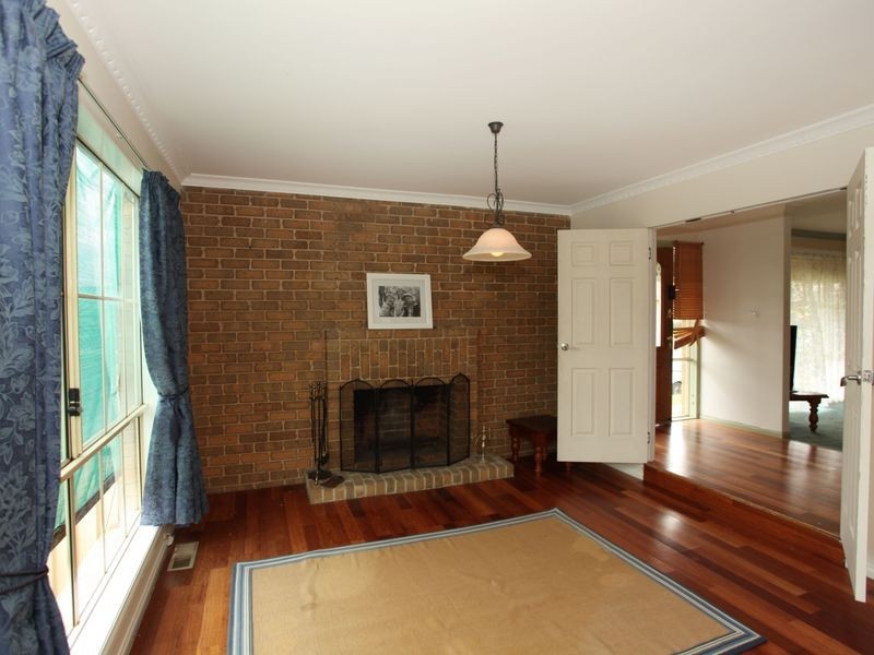 4 Hagen Drive, Berwick VIC 3806