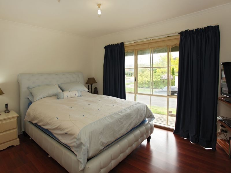 4 Hagen Drive, Berwick VIC 3806