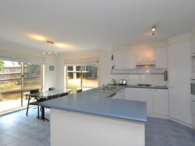 9 Ferncroft Court, Berwick VIC 3806