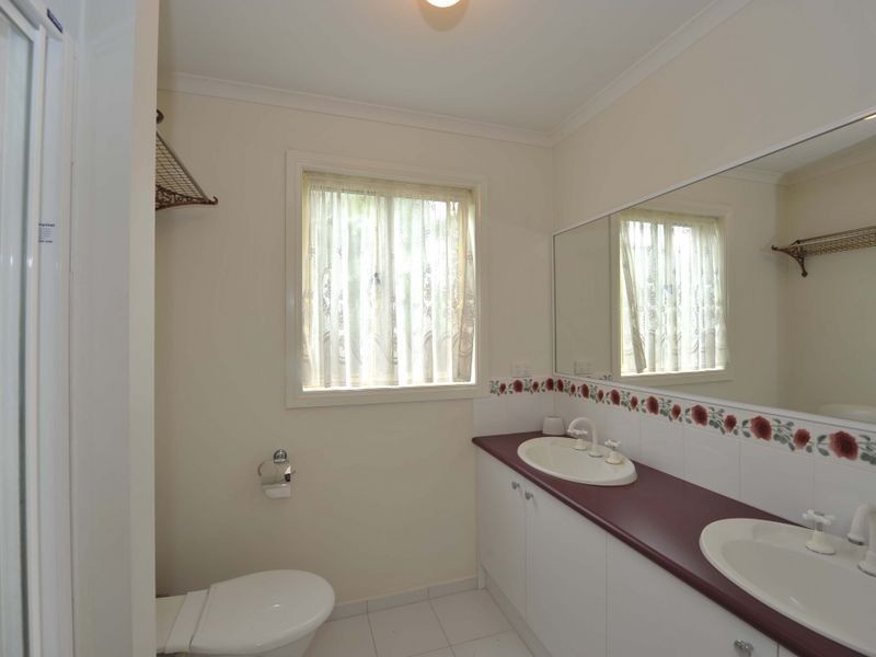 9 Ferncroft Court, Berwick VIC 3806