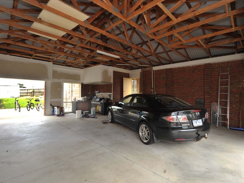 9 Ferncroft Court, Berwick VIC 3806