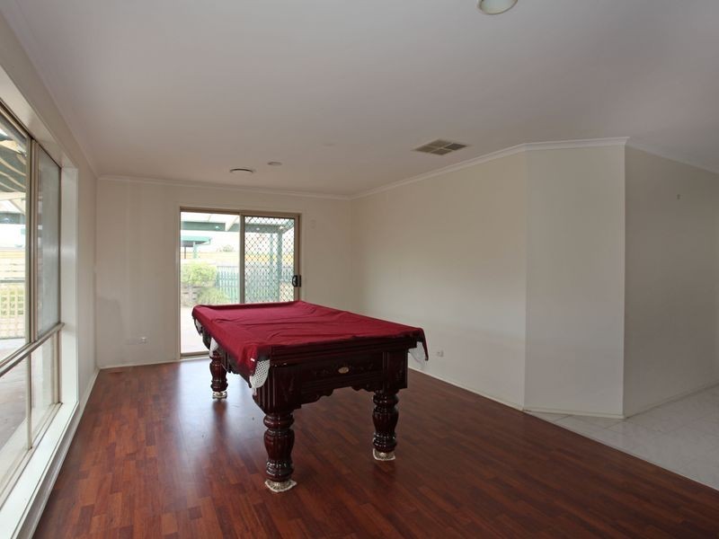13 Raleigh Drive, Narre Warren South VIC 3805