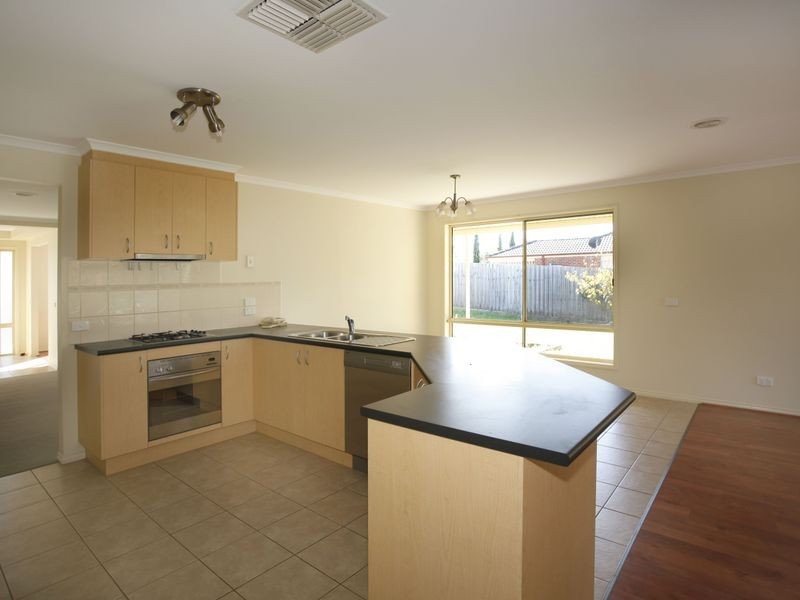 29 Augustus Drive, Berwick VIC 3806