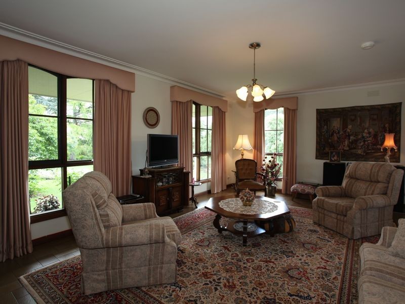 6 Glenwood Road, Narre Warren North VIC 3804