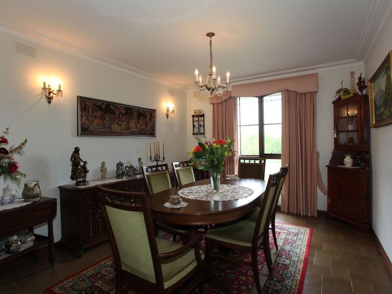 6 Glenwood Road, Narre Warren North VIC 3804