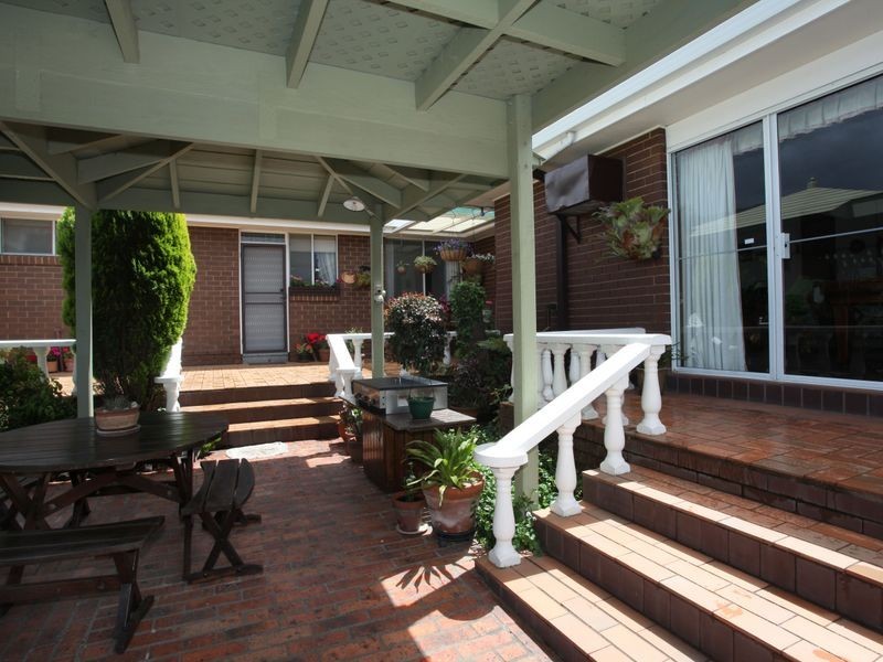 6 Glenwood Road, Narre Warren North VIC 3804