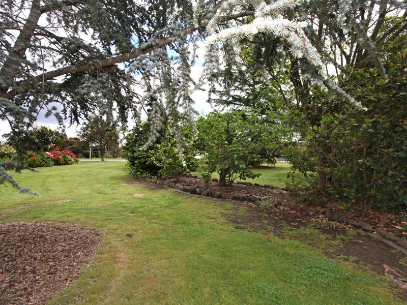 6 Glenwood Road, Narre Warren North VIC 3804