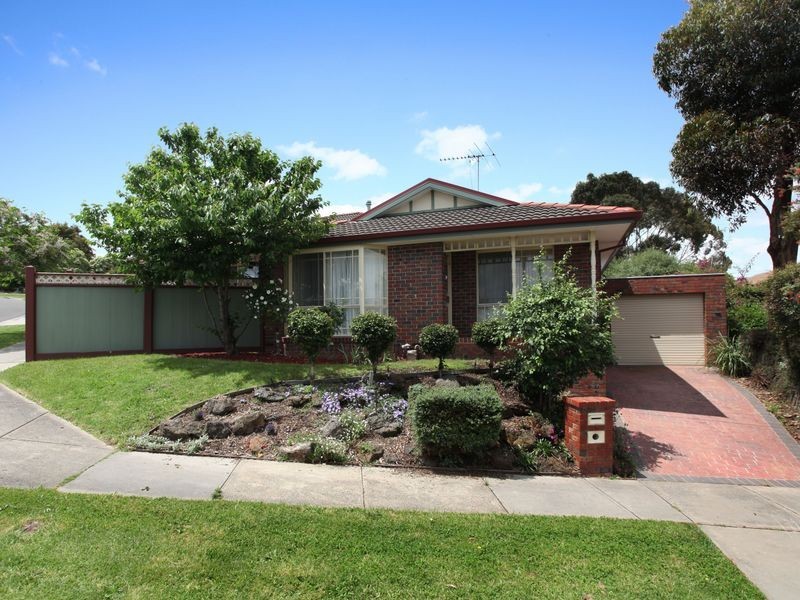 14 Mason Way, Berwick VIC 3806