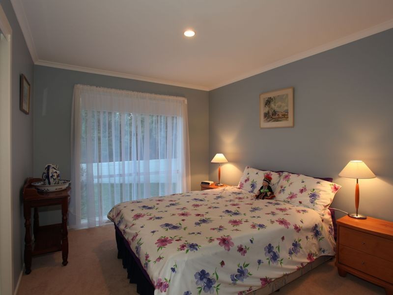 13 Grenville Court, Berwick VIC 3806