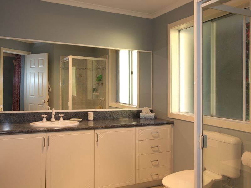 13 Grenville Court, Berwick VIC 3806