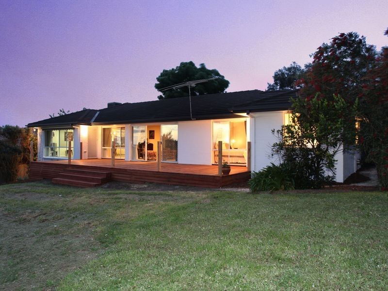 13 Grenville Court, Berwick VIC 3806