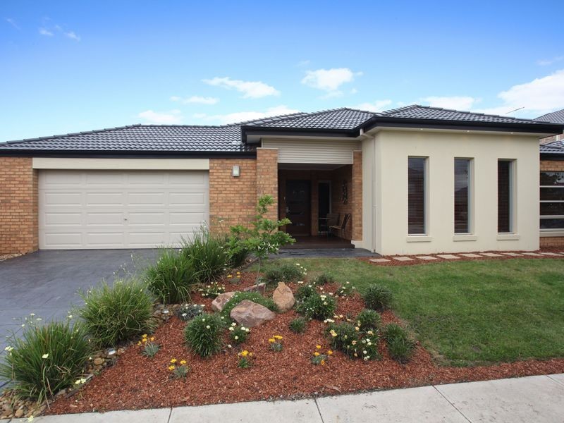 4 Montmorency Avenue, Berwick VIC 3806