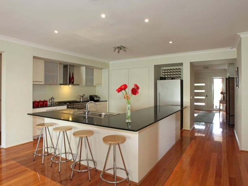 4 Montmorency Avenue, Berwick VIC 3806