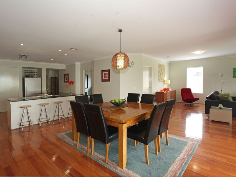 4 Montmorency Avenue, Berwick VIC 3806