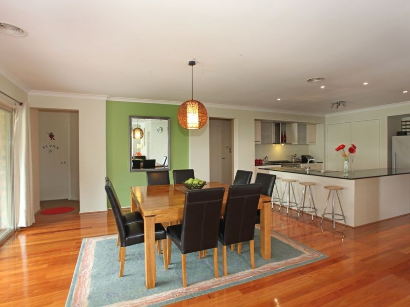 4 Montmorency Avenue, Berwick VIC 3806