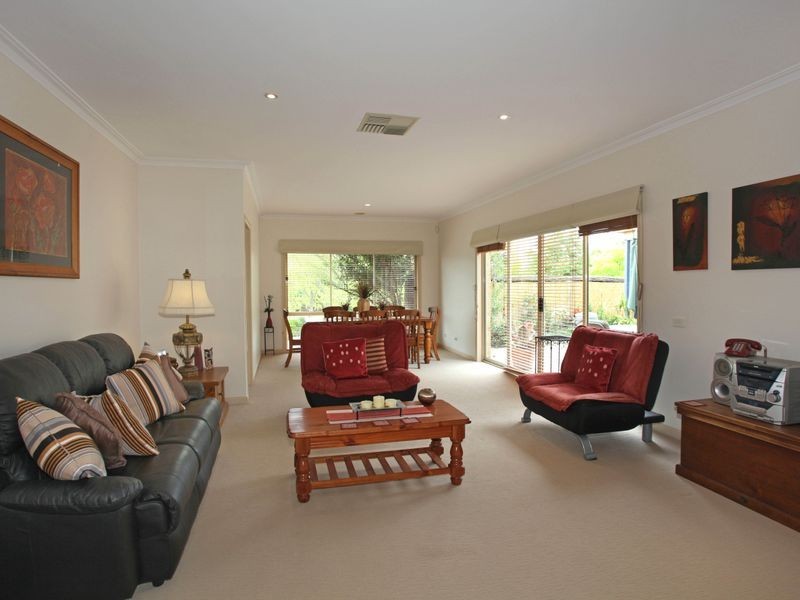 56 Wood Road, Narre Warren South VIC 3805