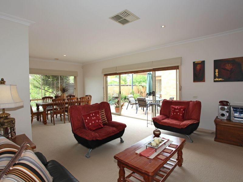 56 Wood Road, Narre Warren South VIC 3805