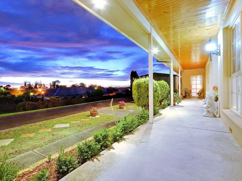 31 Rockleigh Park Road, Narre Warren North VIC 3804