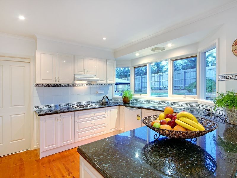 31 Rockleigh Park Road, Narre Warren North VIC 3804