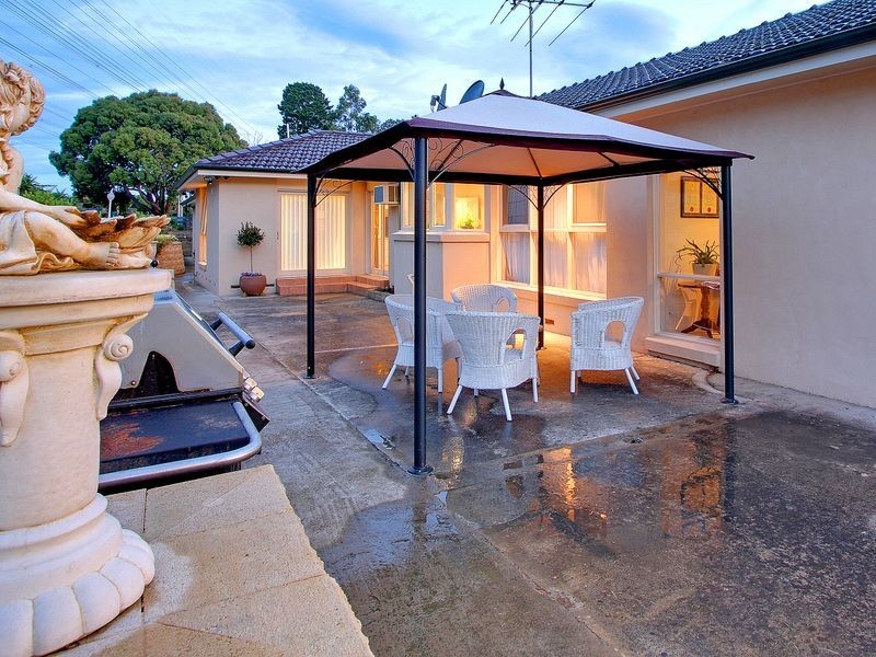 31 Rockleigh Park Road, Narre Warren North VIC 3804