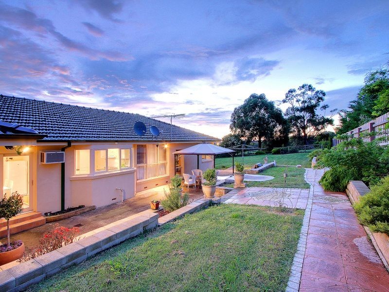 31 Rockleigh Park Road, Narre Warren North VIC 3804