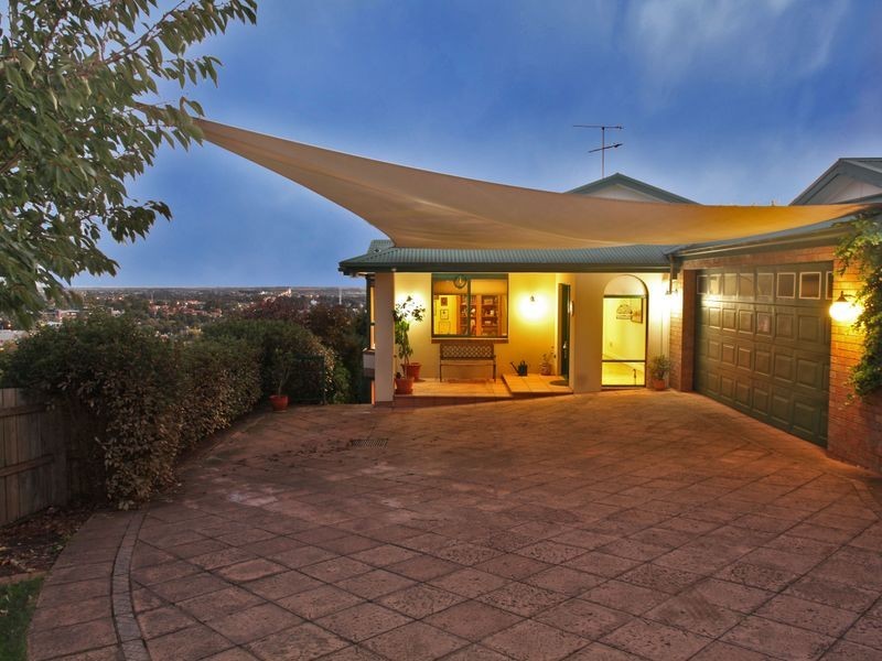 31 Kramer Drive, Berwick VIC 3806