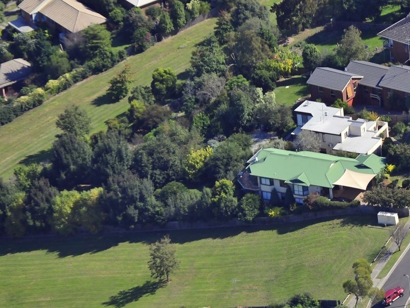 31 Kramer Drive, Berwick VIC 3806