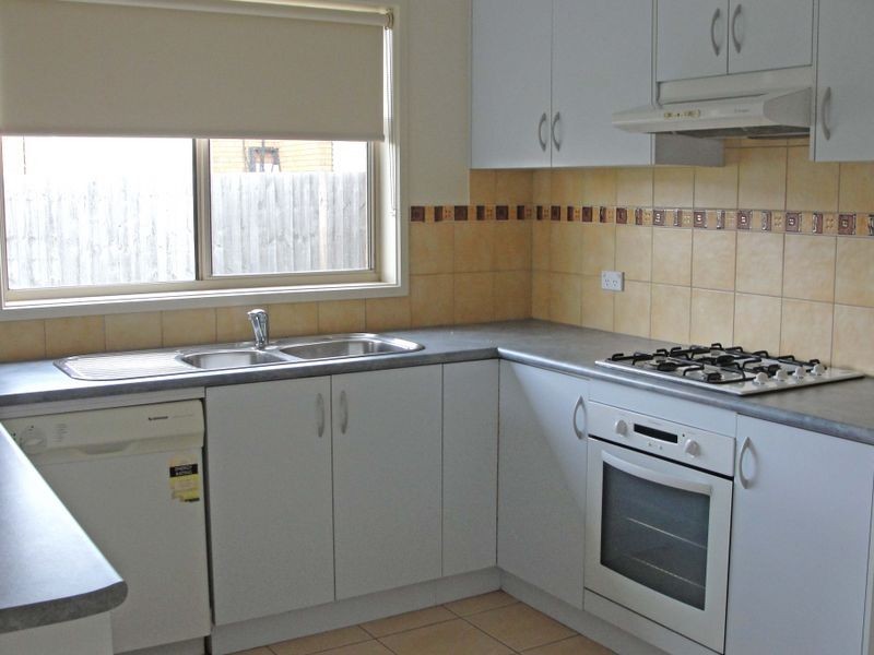 22 Jasa Crescent, Cranbourne VIC 3977