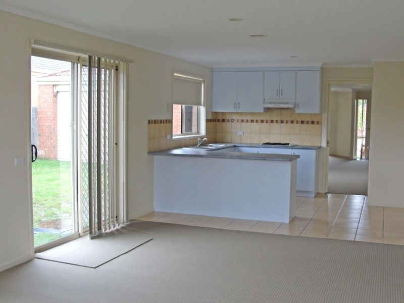 22 Jasa Crescent, Cranbourne VIC 3977