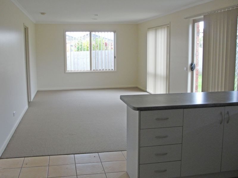 22 Jasa Crescent, Cranbourne VIC 3977