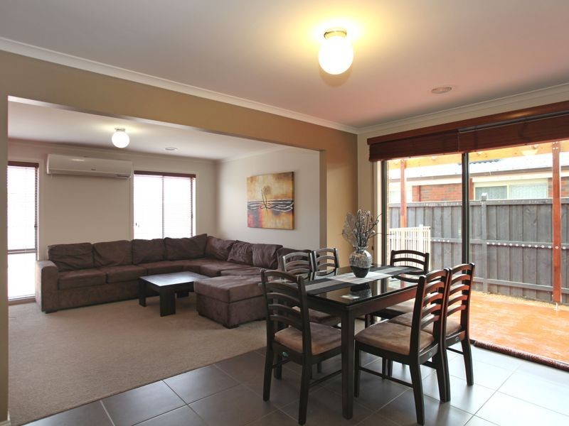 104 Ridgemont Drive, Berwick VIC 3806