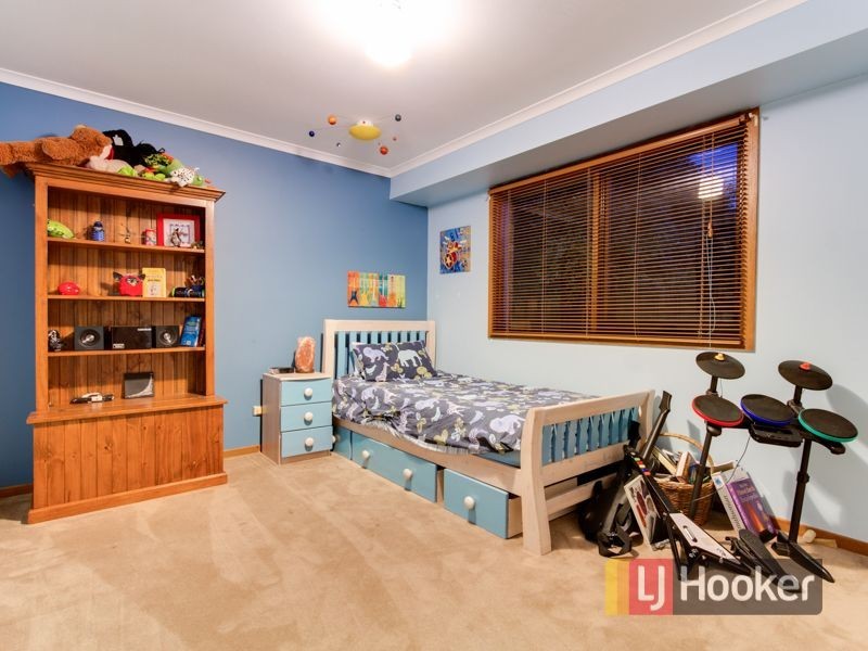 22 Tilba Court, Berwick VIC 3806